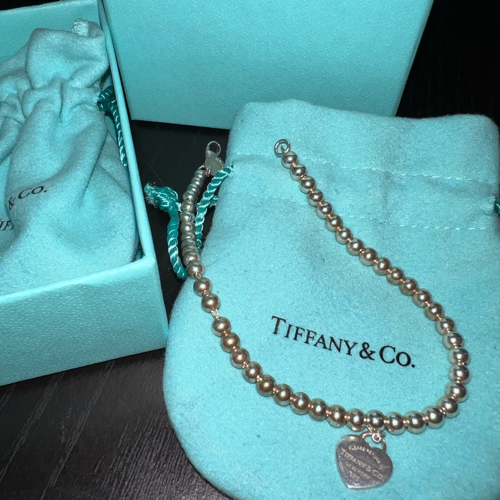 Tiffany & Co. Blue Heart Tag Bead bracelet